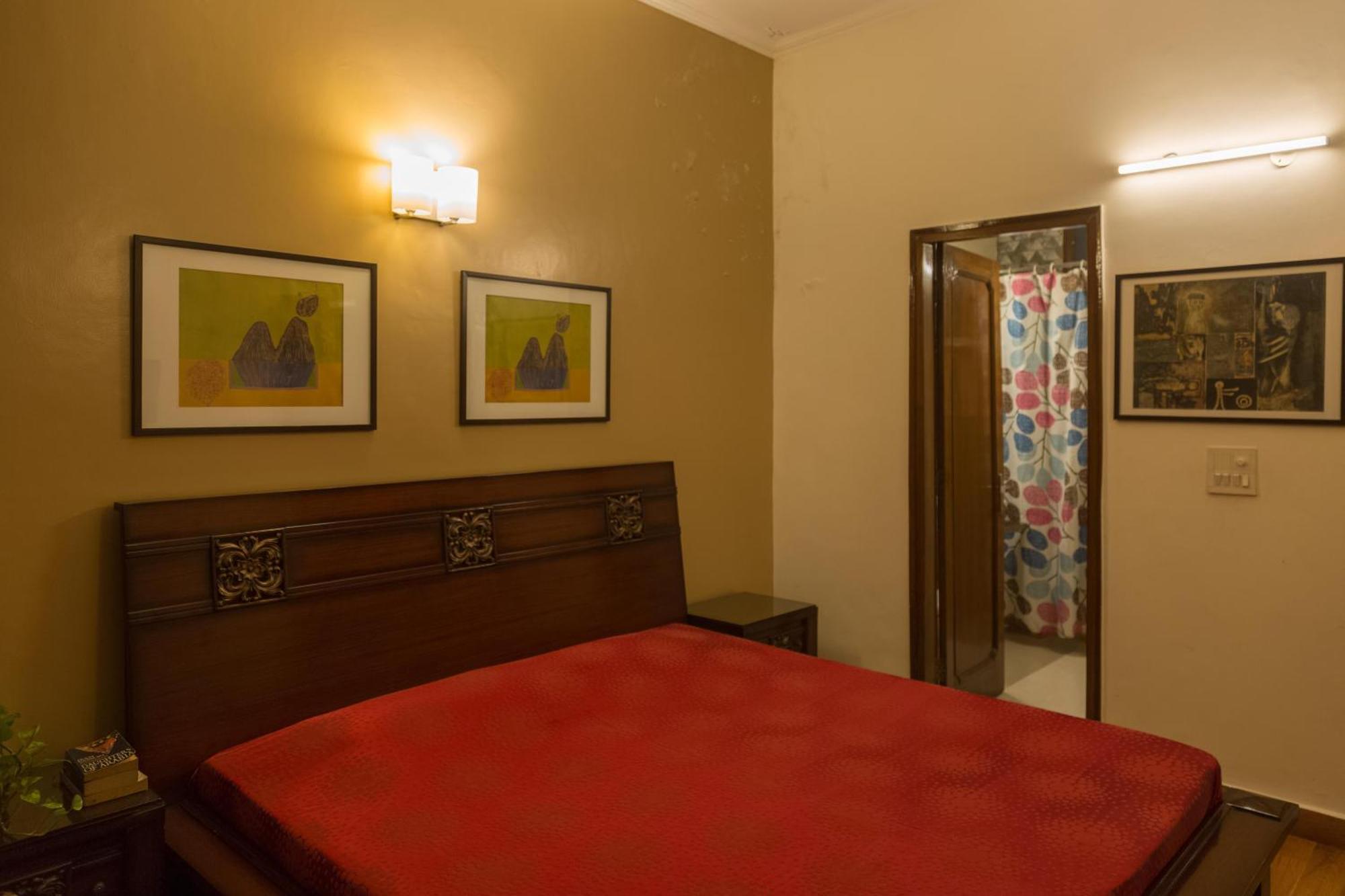Woodpecker Apartments Hauz Khas นิวเดลี ภายนอก รูปภาพ